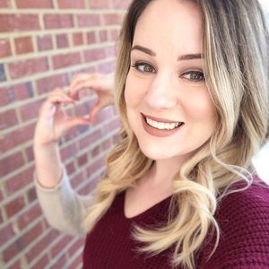 Meet your Posher, Claire